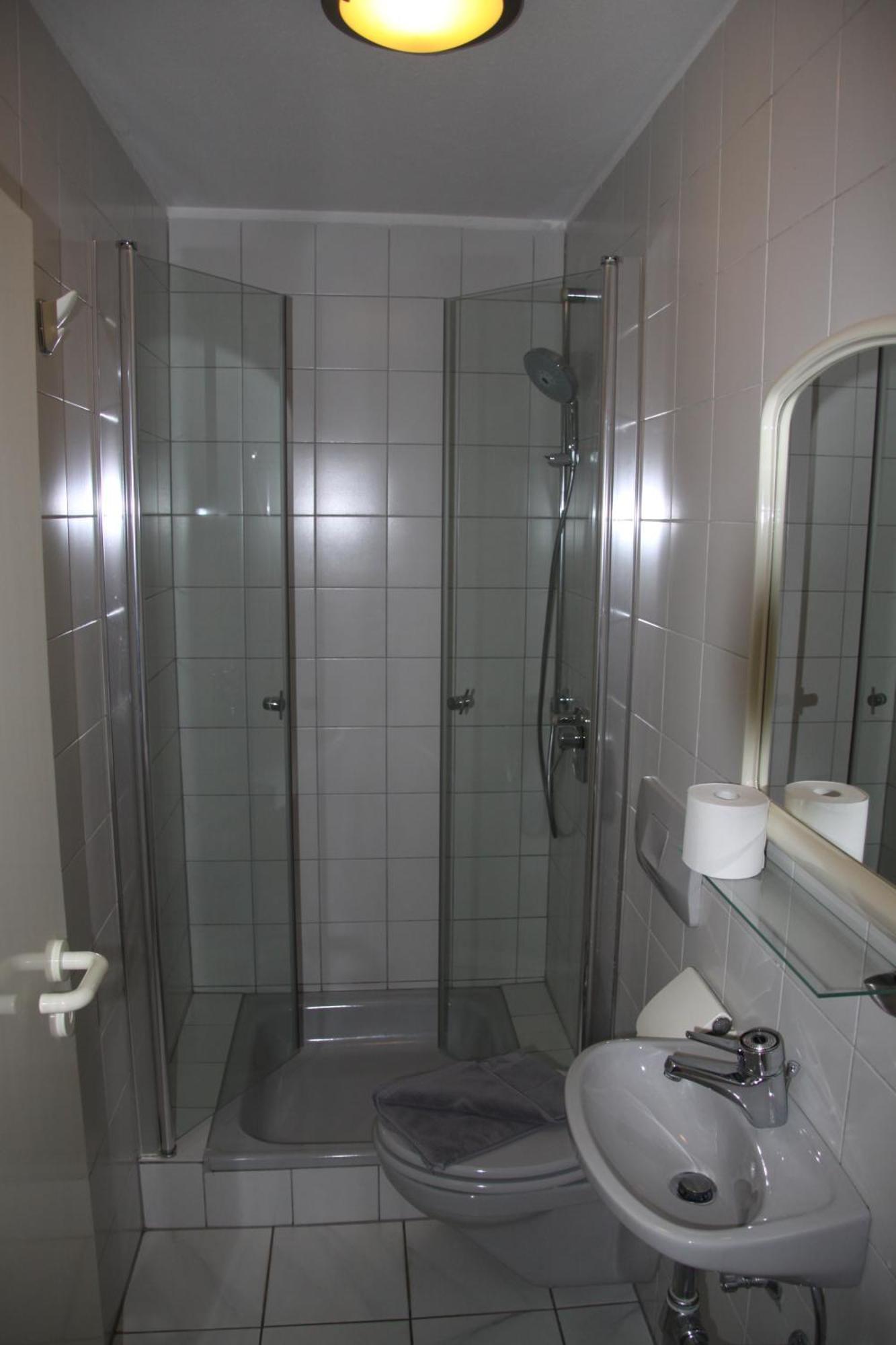 Ferienwohnung Am Zierhutbach Kranzberg มิทเทนวัลด์ ภายนอก รูปภาพ